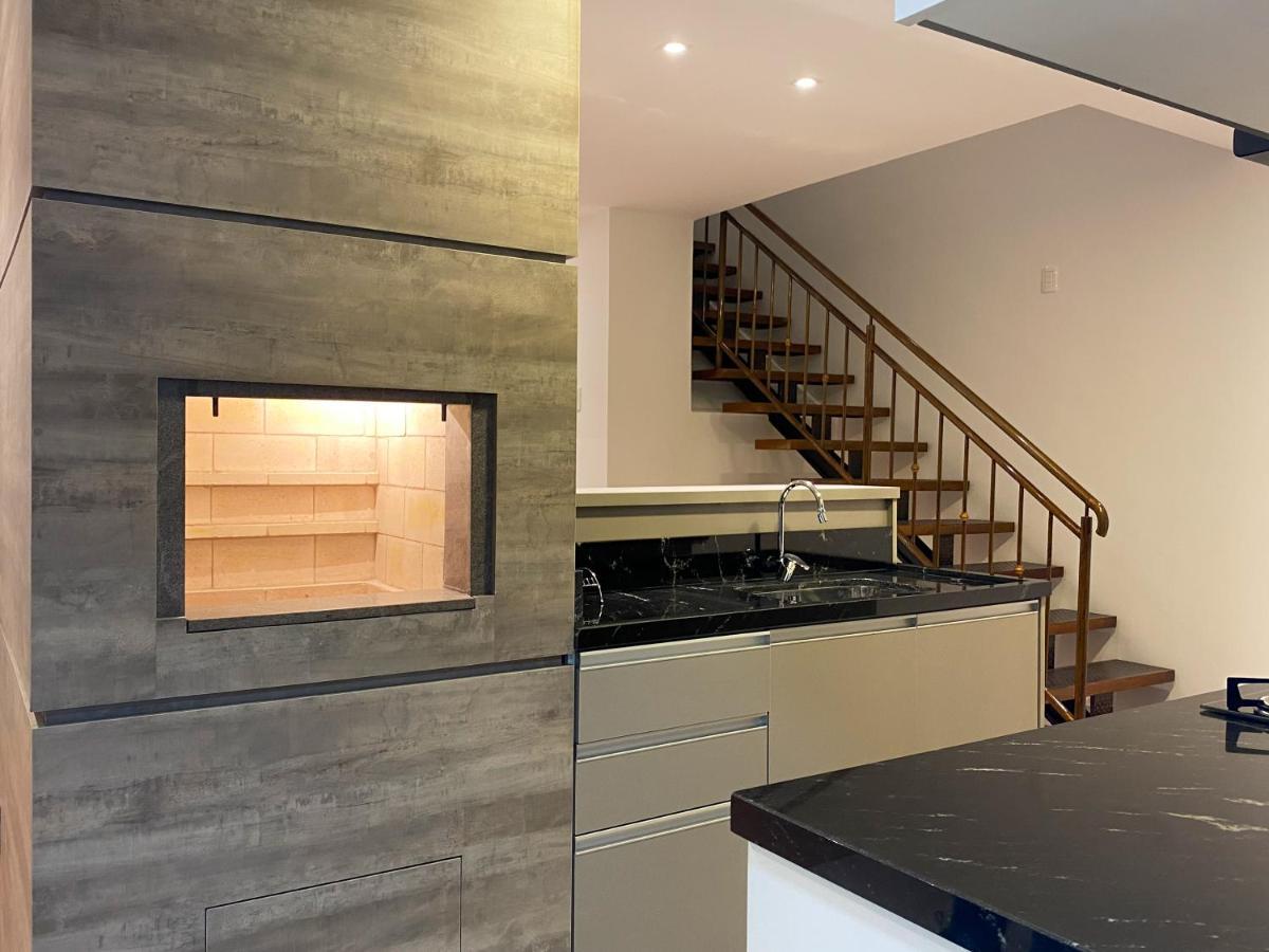 Duplex Novo, Com 02 Suites, Para 06 Pessoas, E 02 Vagas De Garagem Канела Экстерьер фото